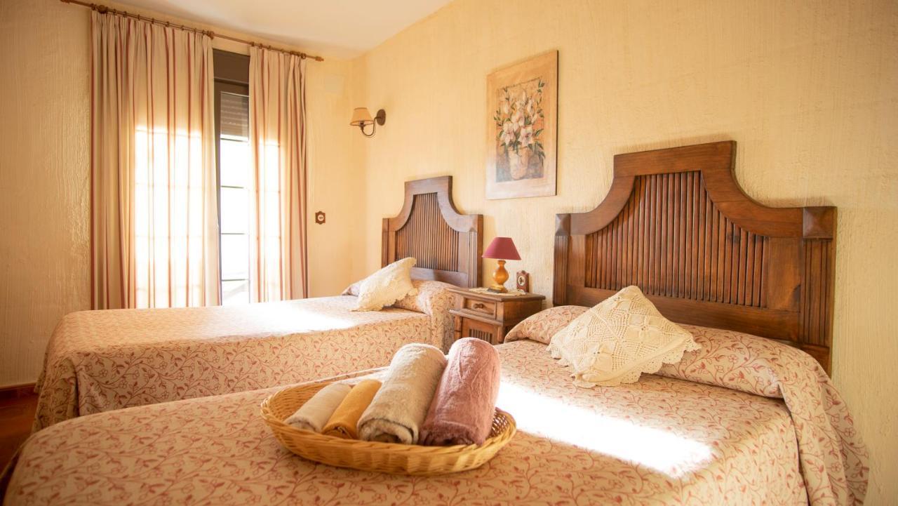 Casa Rural Santa Elena Villafranca de los Caballeros Luaran gambar