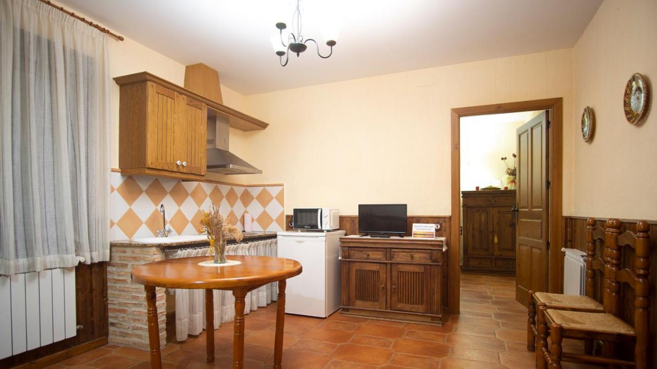 Casa Rural Santa Elena Villafranca de los Caballeros Luaran gambar