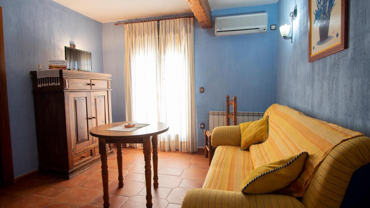 Casa Rural Santa Elena Villafranca de los Caballeros Luaran gambar